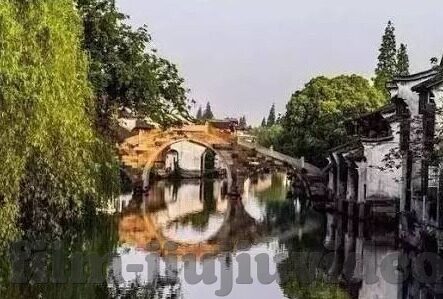 麻豆视频在线看-